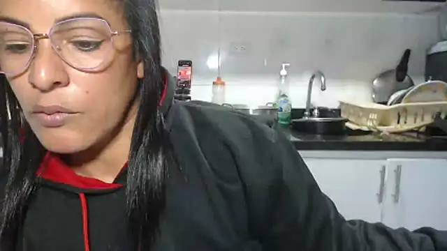 kateleyagrey Webcamshow