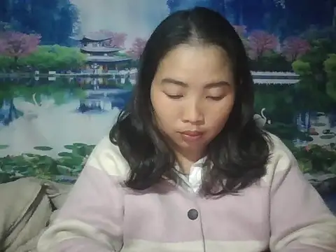 Huemy098 网络视讯表演
