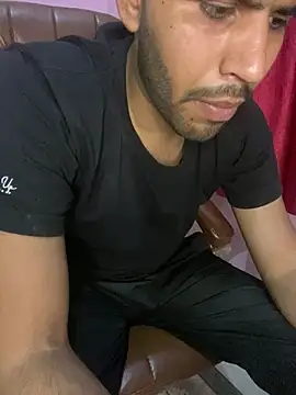 Show modela MASTTERRR na web-kameri