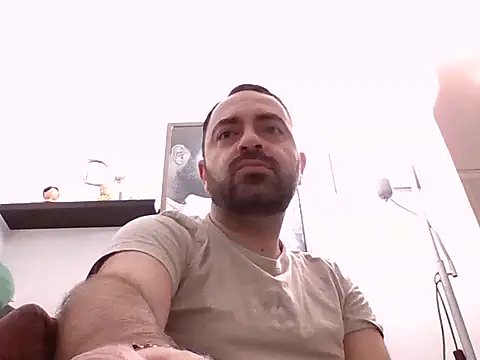Chat XXX ao vivo de MathiasTaylor