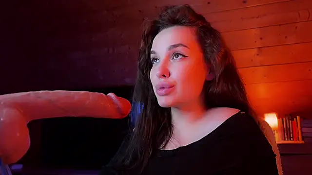 Crucio Adlı Modelin Canlı XXX Sohbeti