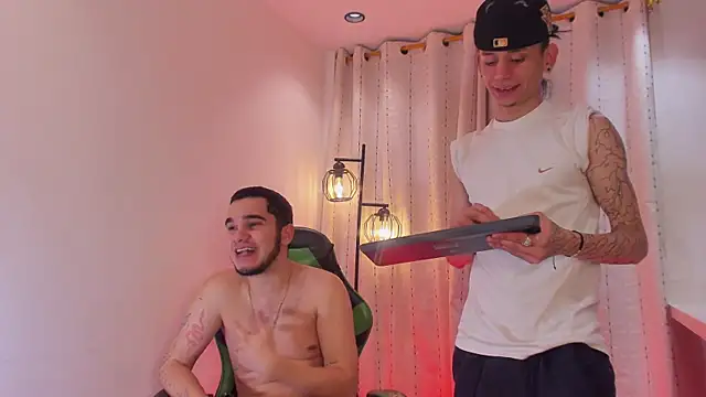 Živý XXX chat TheBatMansion