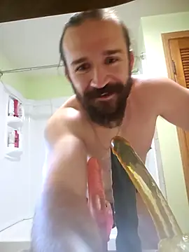 Jaylovski96: διαδικτυακό σόου στην κάμερα