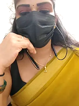 XXX chat uživo modela soundharya_tamil