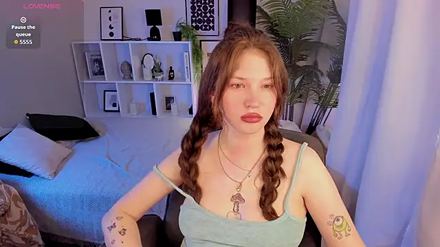 Luna_Tide Live XXX Chat