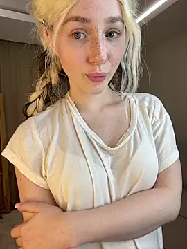 KittiLinn Live XXX chat