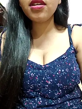 Sharvari-Wagh Chat XXX live