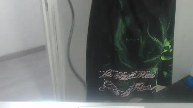 sabrina_v_'s Live XXX Chat