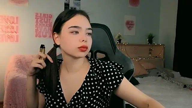Sunsetberry Live XXX-chat