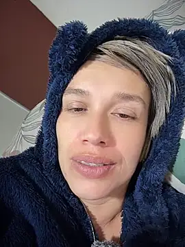 Chat XXX ao vivo de MARILYNMADELENAKOVANOVA