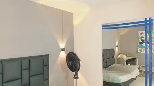 YayaHilton – Live XXX-chat