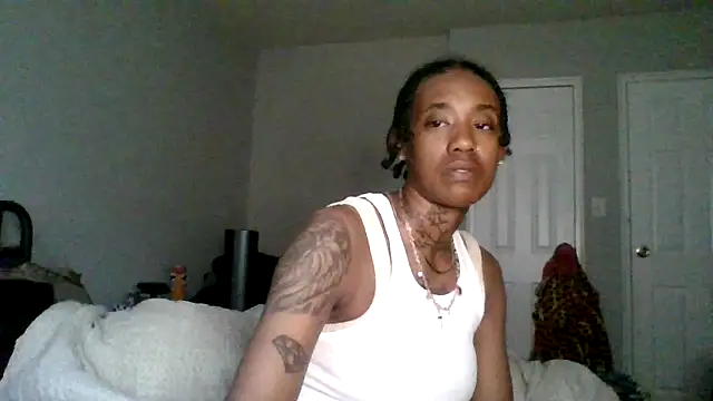 BedazedFirefly's Webcam Show