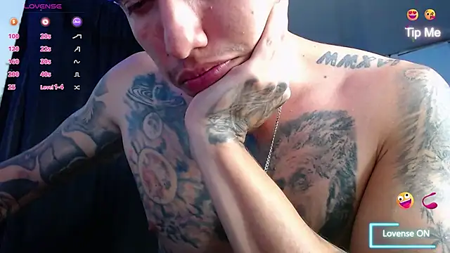 Show de Adam_Hudsond na webcam