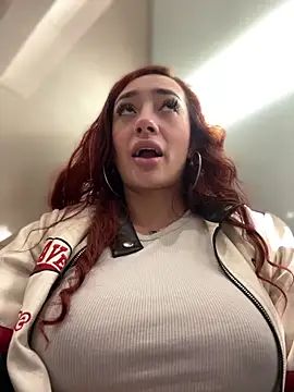 ariiel_'s Live XXX Chat