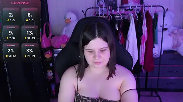 AmyVibess élő XXX-chatje