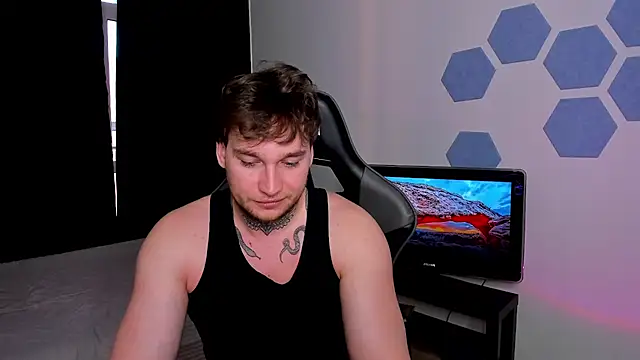 Chris_Tyson লাইভ XXX চ্যাট