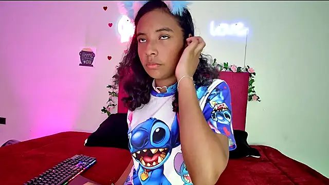 Ellie_Cute7 Live XXX Chat