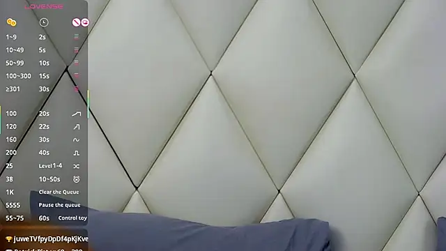 GinaBear's Live XXX Chat
