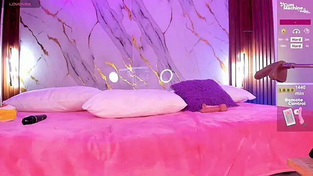 Emmiicute's Live XXX Chat