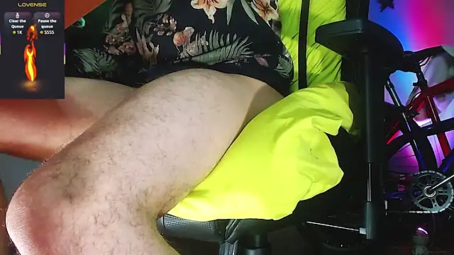 justincs' Live XXX Chat