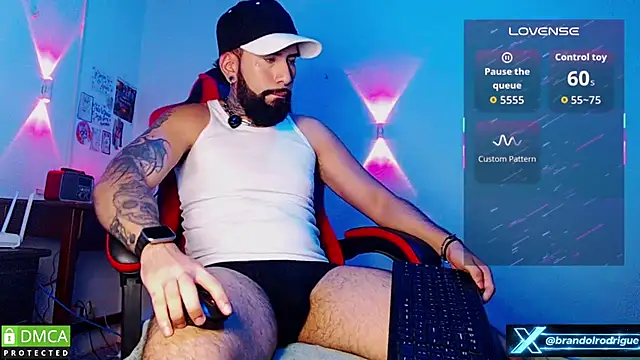 Živý XXX chat Diilanhott