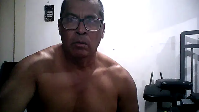 sexigym35: διαδικτυακό σόου στην κάμερα