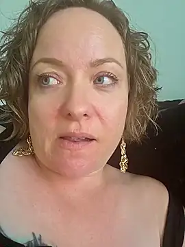 julimonroe live XXX chat