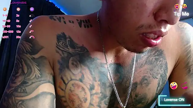 Adam_HudsondのライブXXXチャット