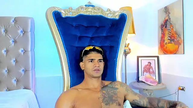 antonio__444 Adlı Modelin Web Kamerası Şovu
