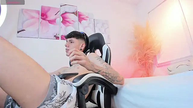 Show Webcam de Tommy_valverde