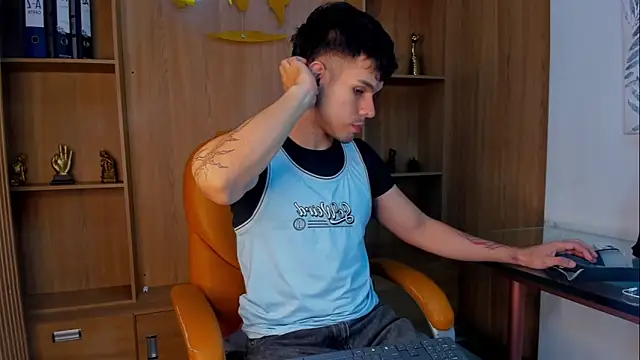 Derek_Voss webcam show