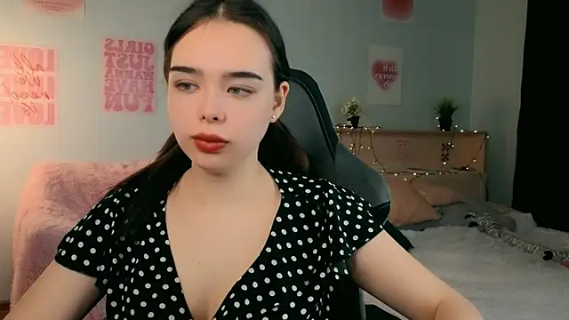 Sunsetberry élő XXX-chatje