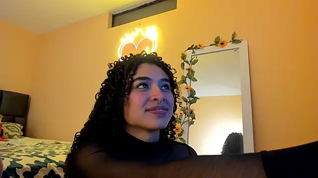 Keniia_rizz 即時 XXX 聊天