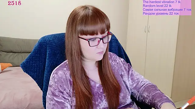 BIGbootyFOXX: онлайн-секс-чат
