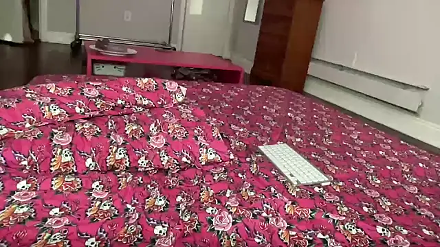 daisyylove Adlı Modelin Canlı XXX Sohbeti