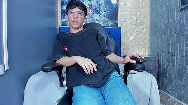 ElanGiraldo webkamerás műsora