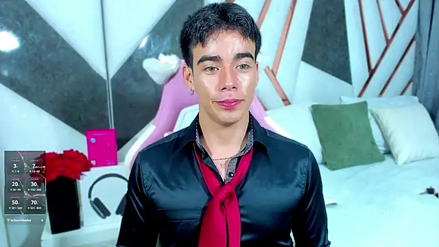 Alejandro_karter18 Webcam-Show