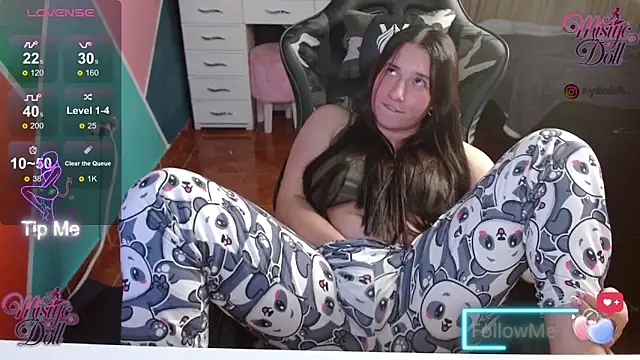 Chatroom XXX en direct de Mysticdooll69