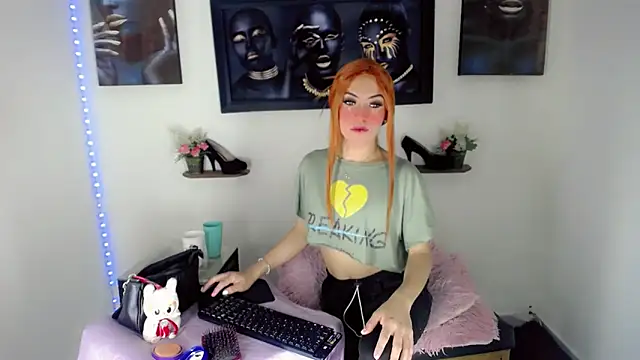NathalialLooes Chat XXX in diretta