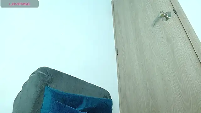 avaleri_cherryのライブXXXチャット