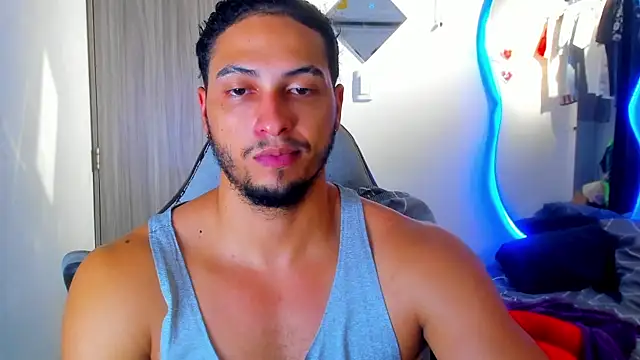 Kris_Khalifa69 live XXX chat