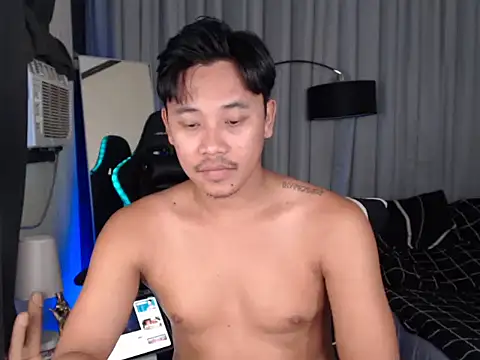 โชว์เว็บแคมของ alexsuckable01