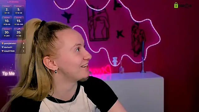 Pokazy przed kamerką – mila_glow1