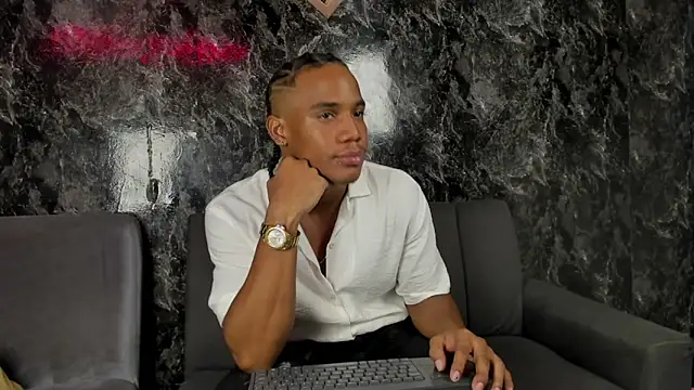 axel_silva4's Webcam Show