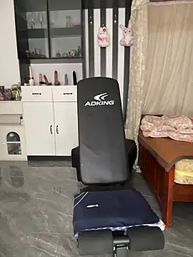 littlesluttycat's Webcam Show