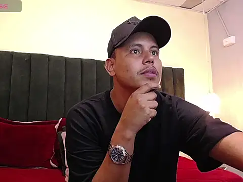 noah_oliver1 Webcamshow