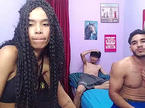 Show modela fuck_destroys na web-kameri