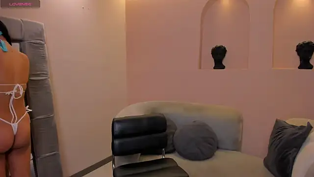 Chatroom XXX en direct de AmaliaCrus