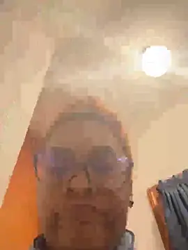 Онлайн чат XXX nickytheehawtie