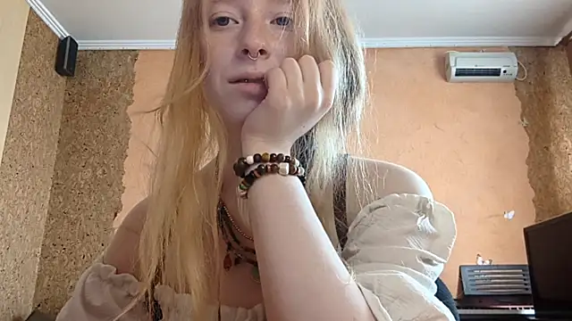 KateVibe_01 Chat XXX in diretta